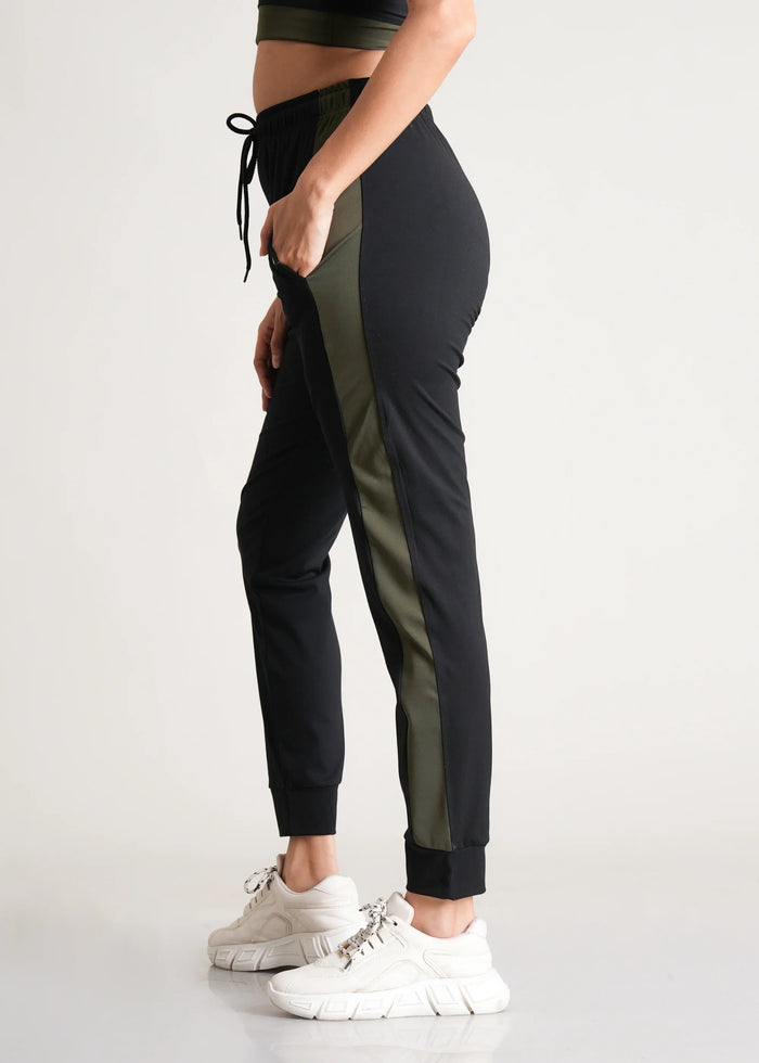 AeroGlide Contrast Jogger