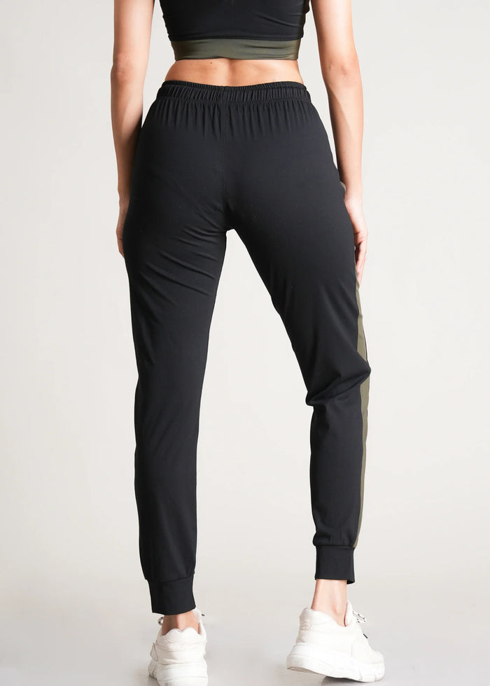 AeroGlide Contrast Jogger
