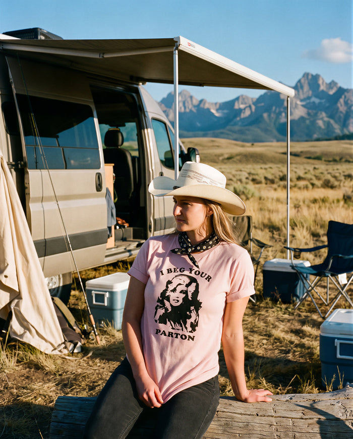Beg Your Parton Tee