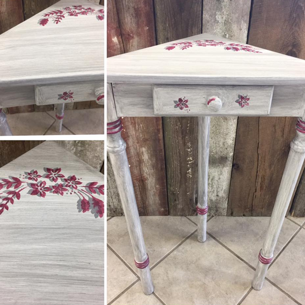 Chalk Based Paint - Glass of Wine