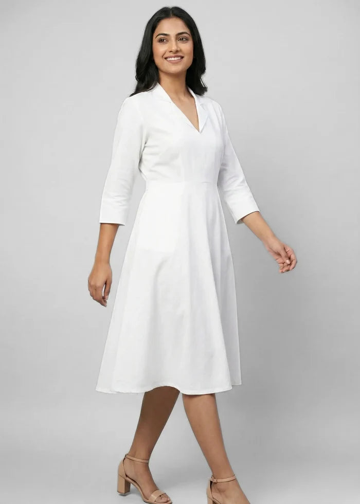Women’s midi dress with lapel collar - White