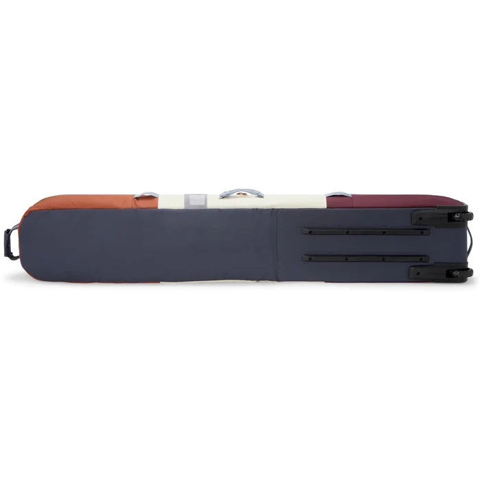 Dakine Low Roller Snowboard Bag 2026