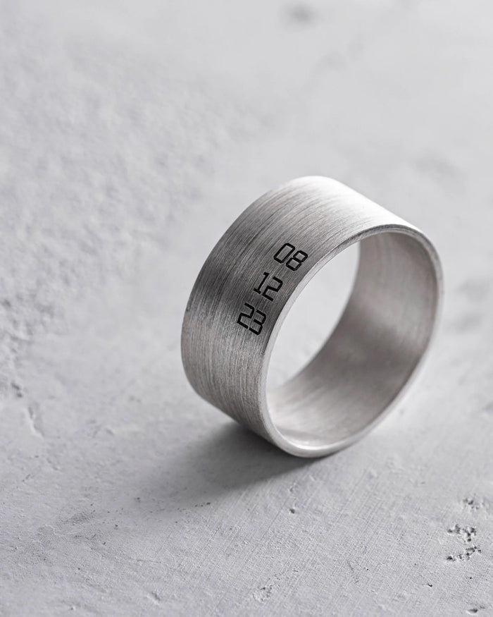 DATE silver ring (individual engraving)