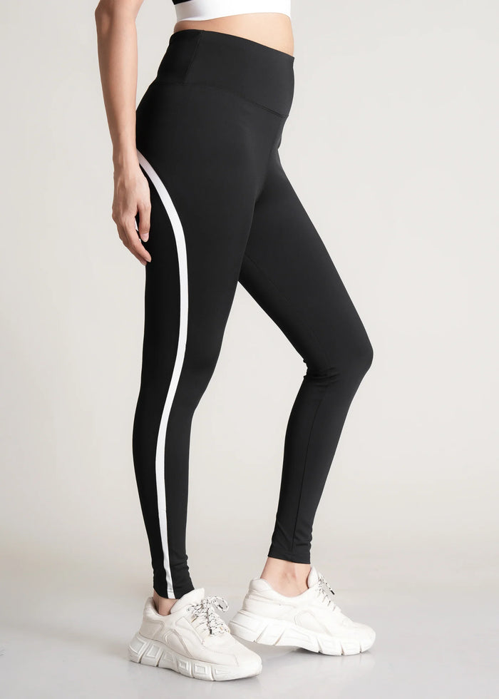 Highwaist Flow Stripe Tight