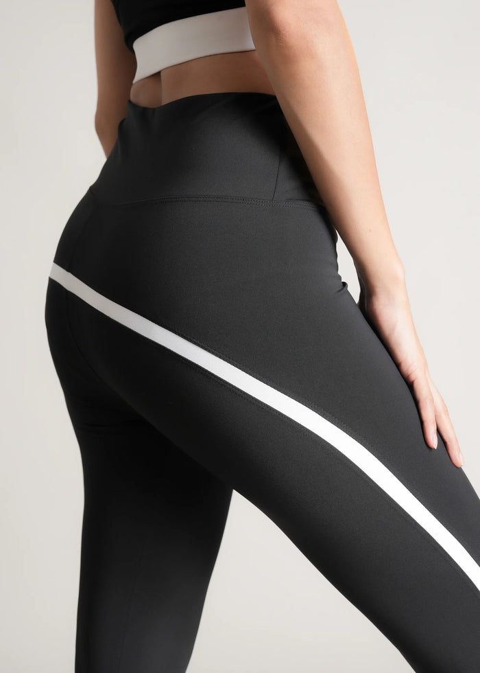 Highwaist Flow Stripe Tight