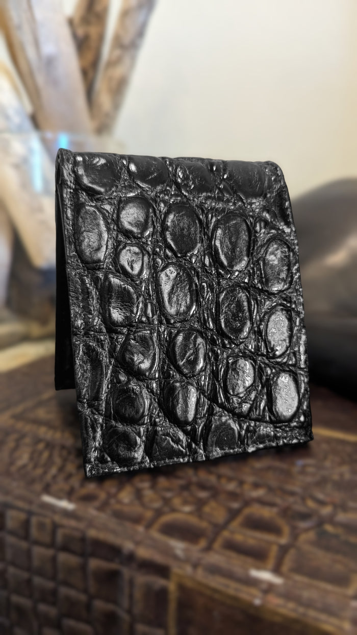 alligator wallet