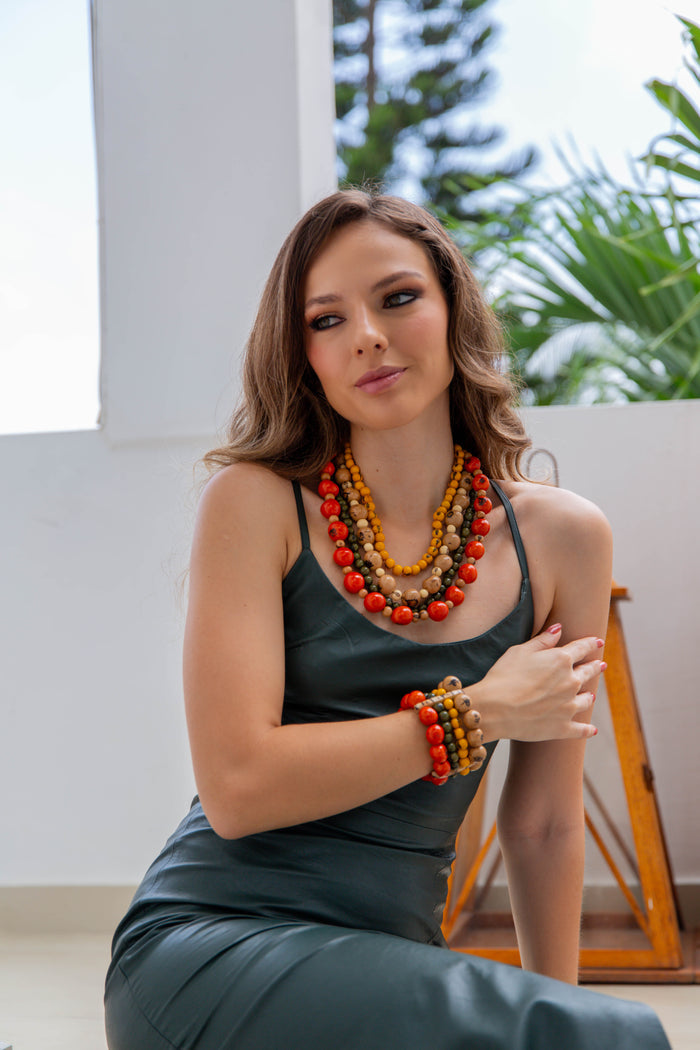 Molly Necklace