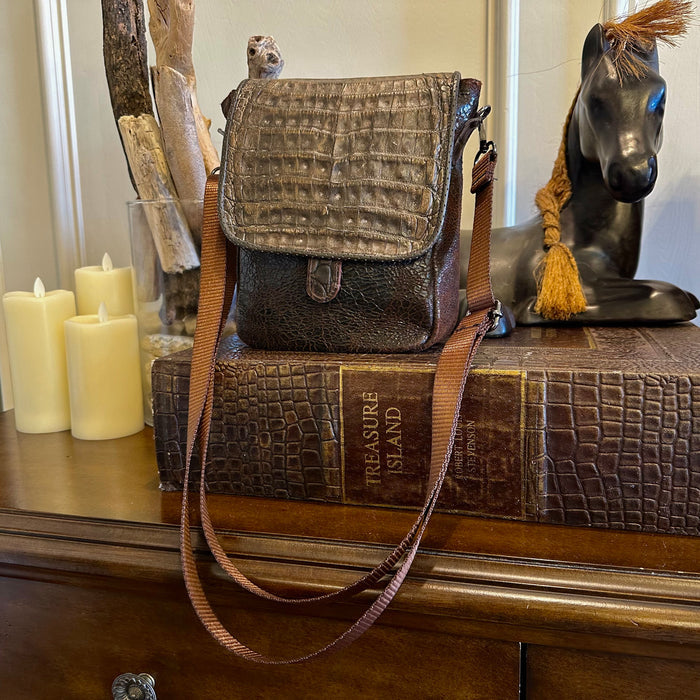 Nano Alligator Hornback Leather Concealed Carry Bag