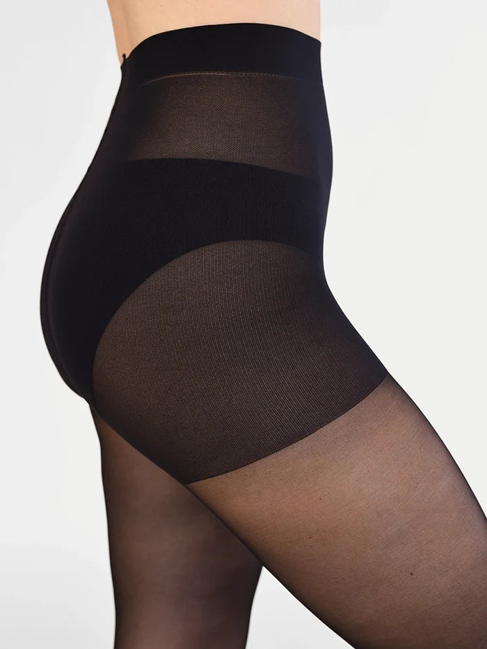 Natural Smoothing Panty Sheer Tights 30D in Black