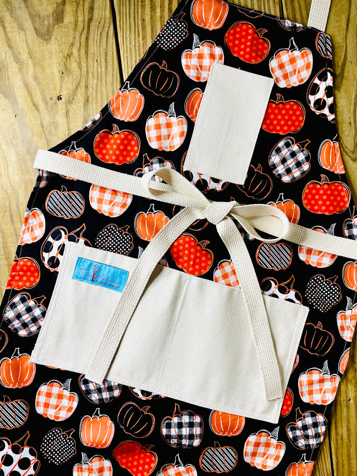 Amanda Bright Designs pumpkin spice everything black and orange halloween farmhouse style apron