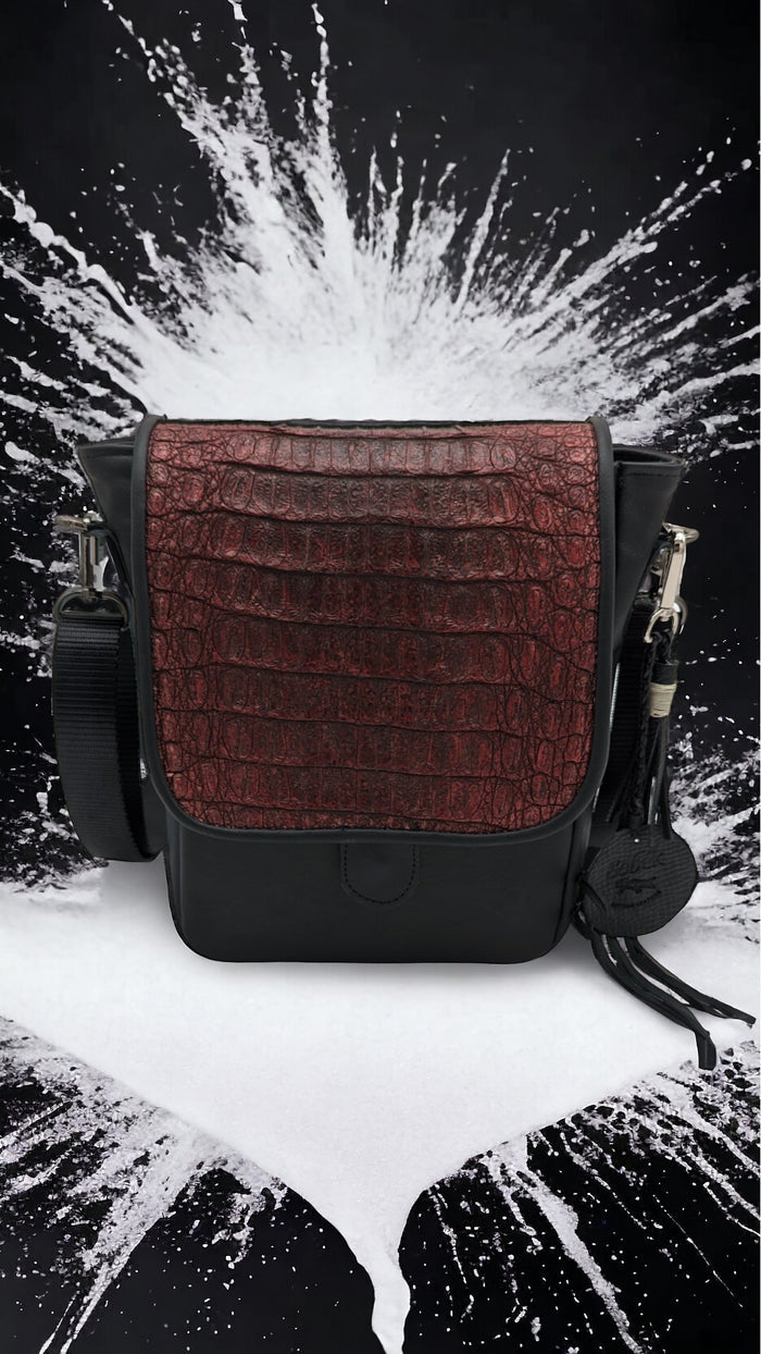 Alligator Hornback Leather Messenger Bag - Sobék