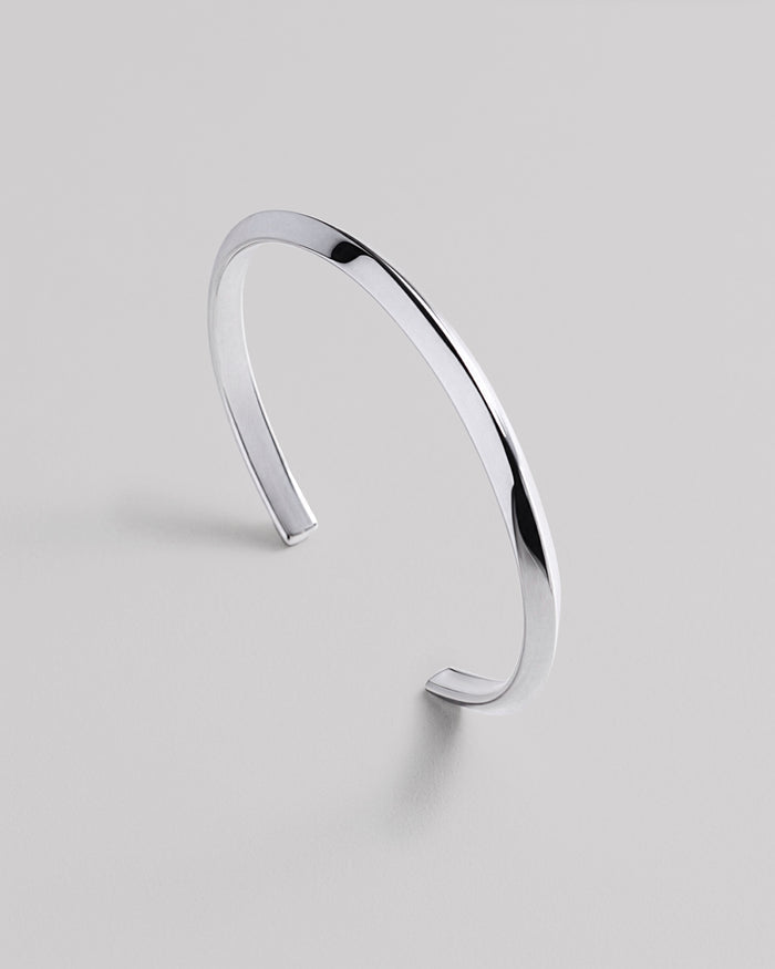 Silver bangle BASE