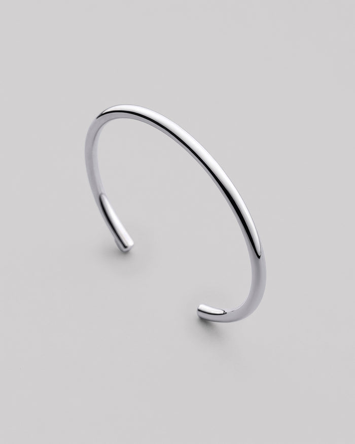 Silver bangle LIBRE