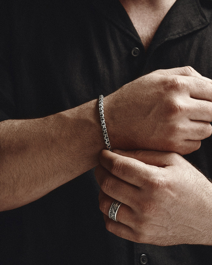 Silver bracelet WEG