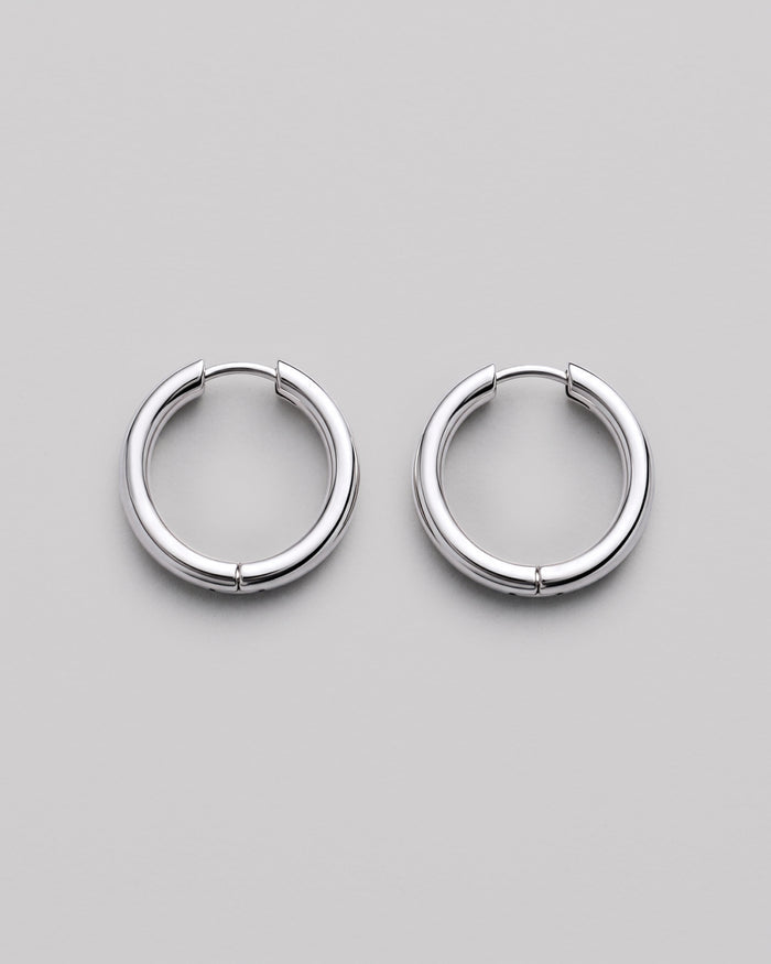 Silver earrings THE HOOP M