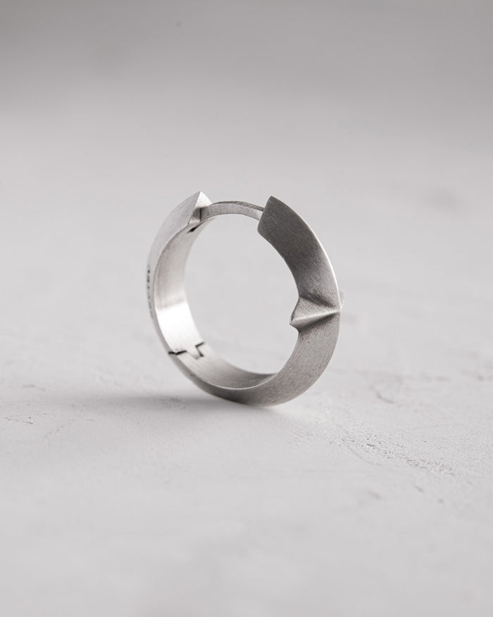 Silver hoop earring AXIS