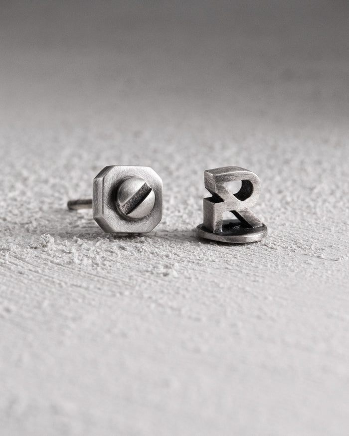 Silver mono - earring SINGULA