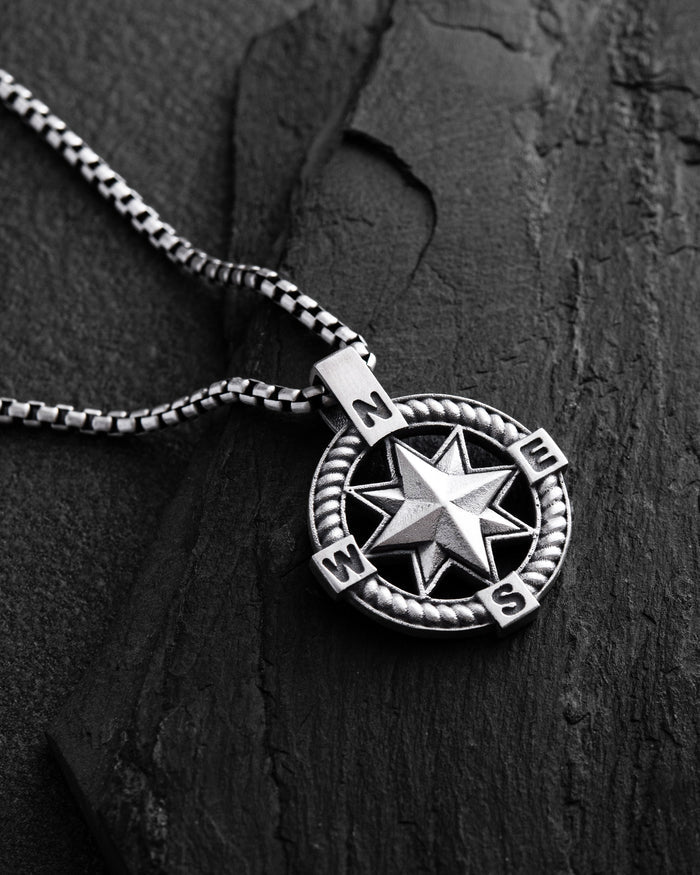 Silver pendant WIND ROSE