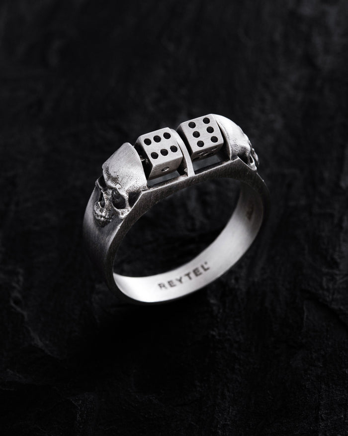 Silver ring ALEA IACTA EST
