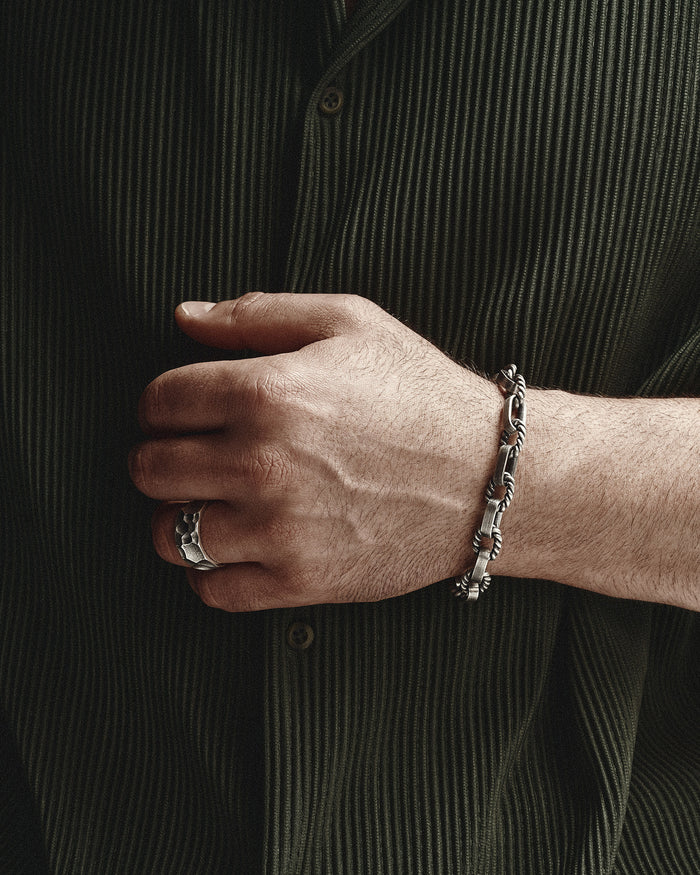 Silver ring CARVER