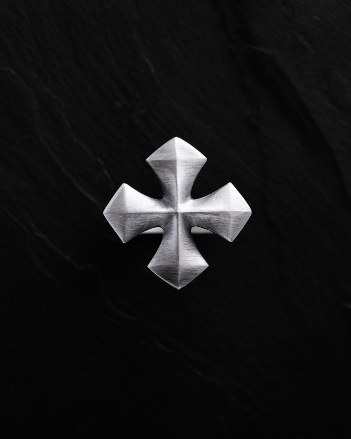Silver ring CROSS PATTÉE