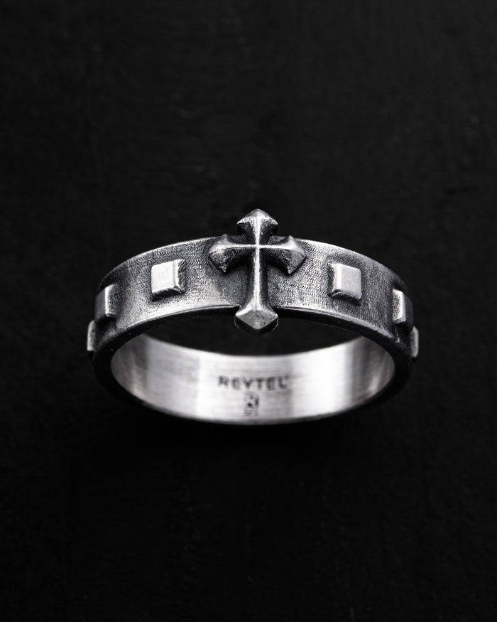 Silver ring ROSARIUM