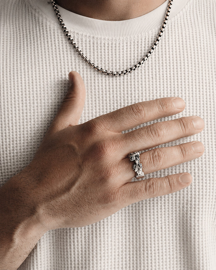 Silver ring THE KISS