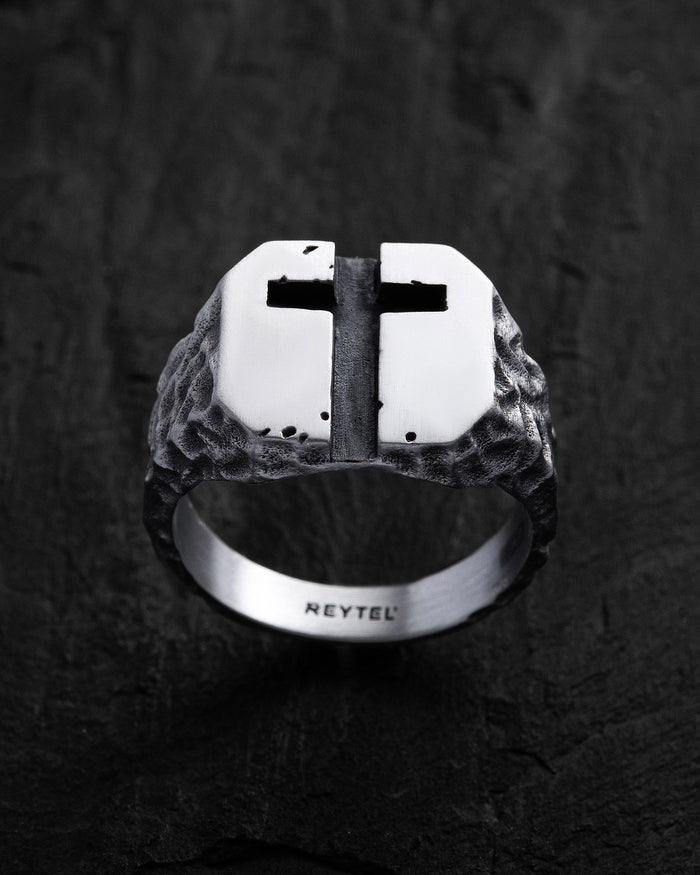 Silver ring URBAN CROSS