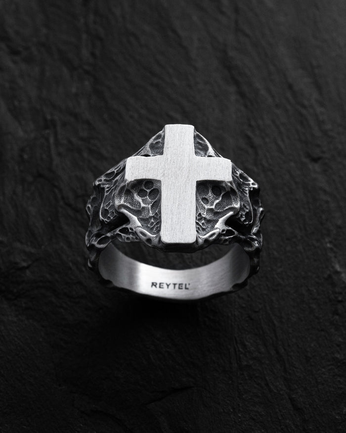 Silver ring VIA