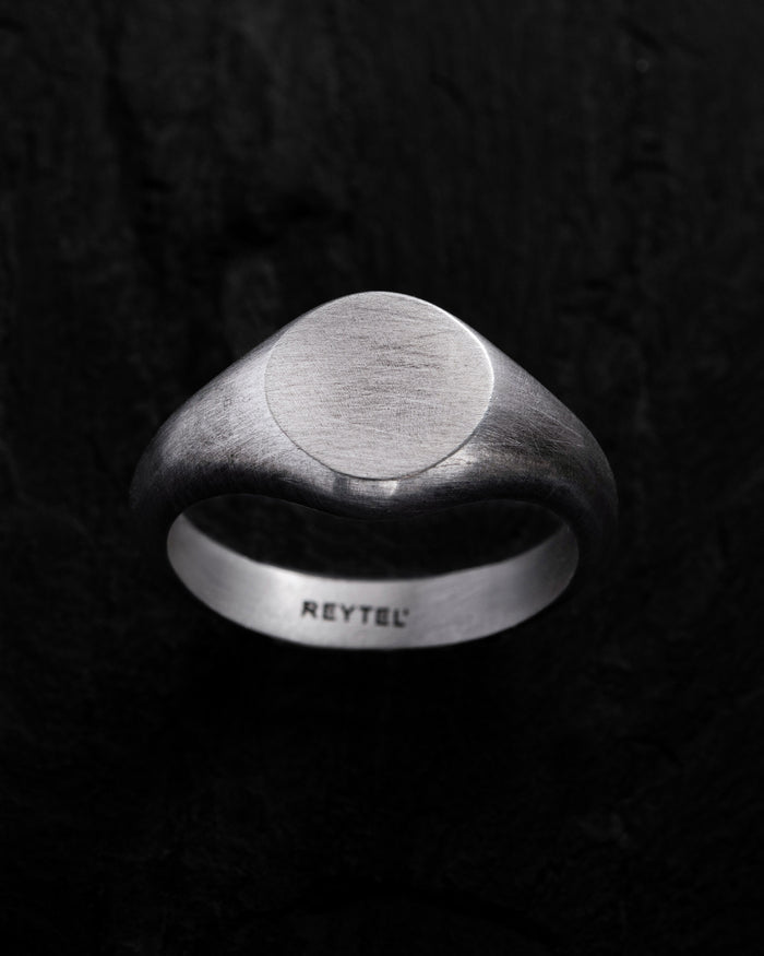 Silver ring VOID