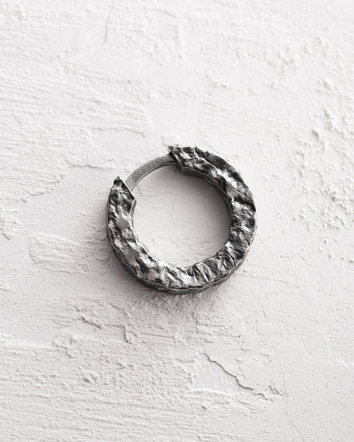 Silver single - earring BLACK