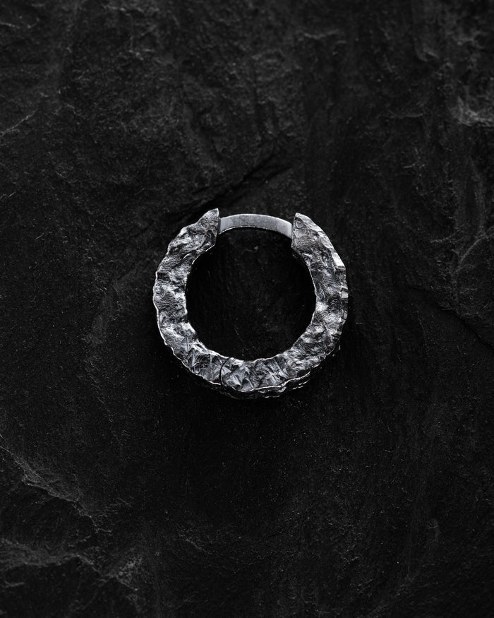 Silver single - earring BLACK