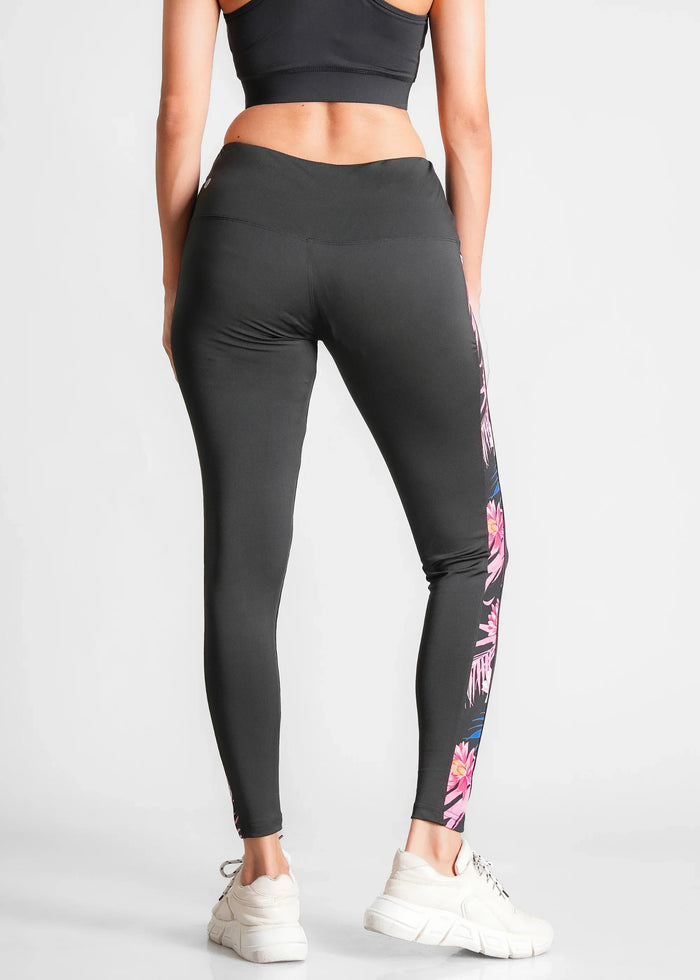 StripePlay Ankle Length Design Tight