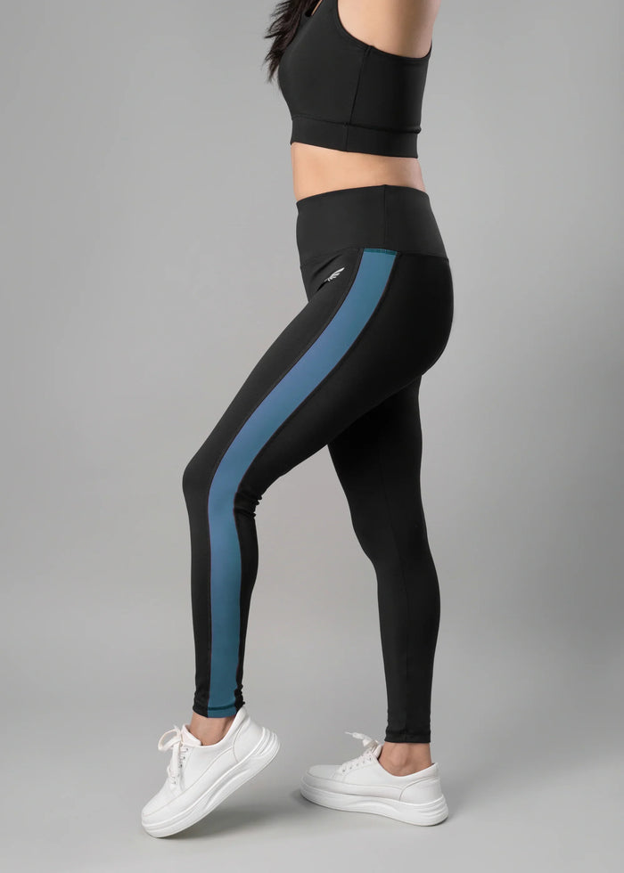 StripePlay Ankle Length Tight