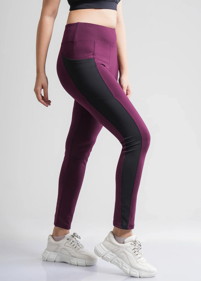 StripePlay Dual Pocket Tights