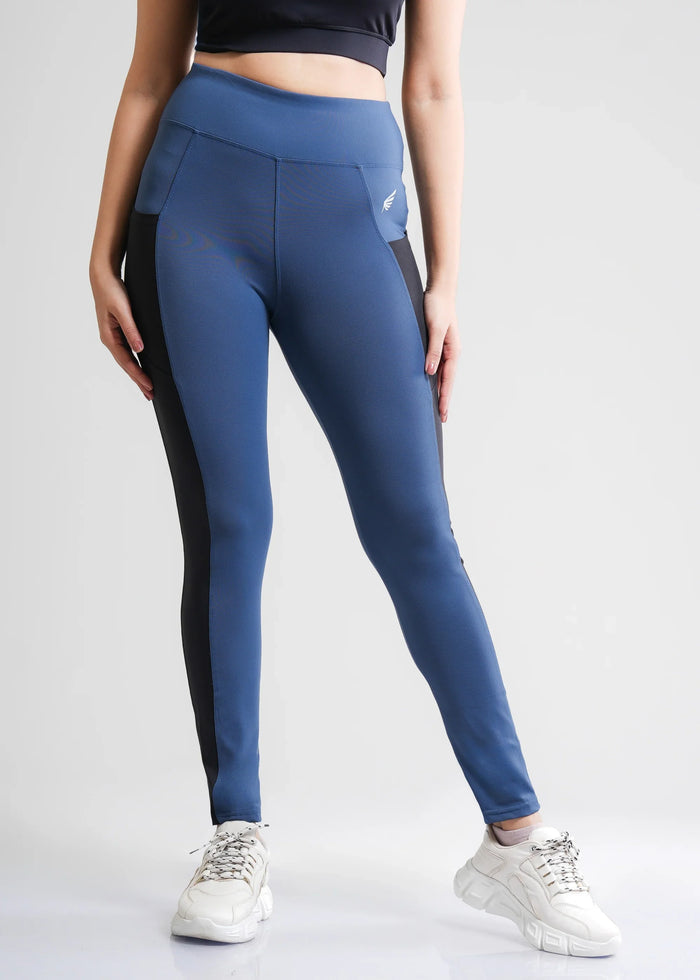 StripePlay Dual Pocket Tights