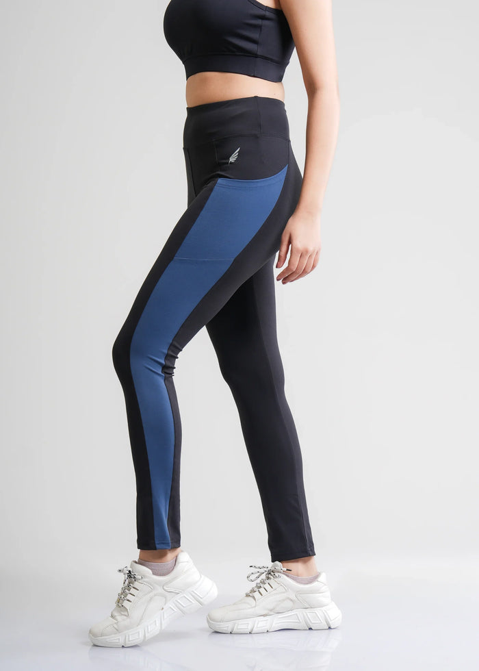 StripePlay Dual Pocket Tights