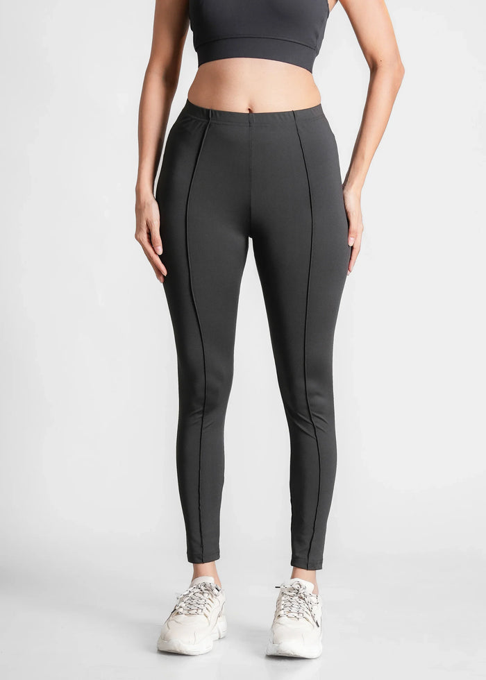 Tailored Everyday Tight