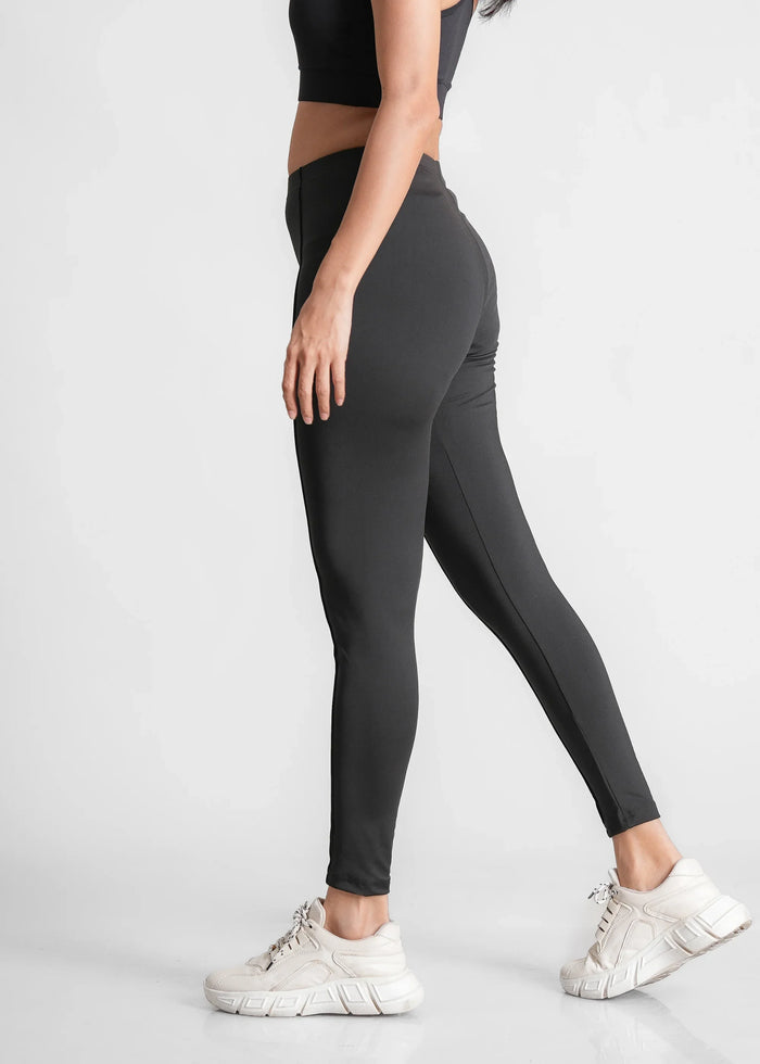 Tailored Everyday Tight