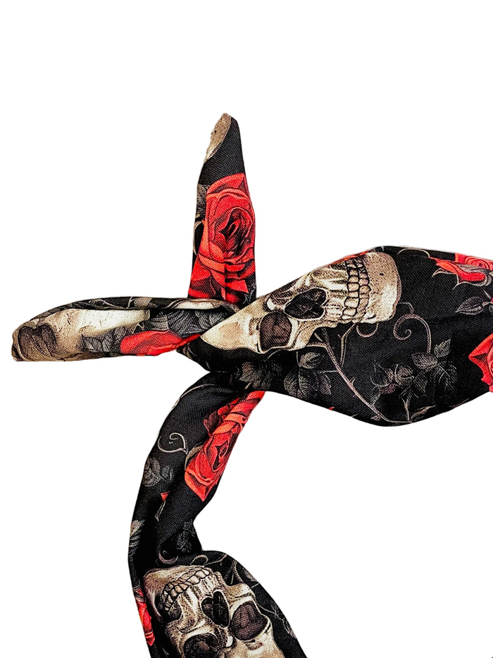 Amanda Bright Designs gothic style headband with skull and red roses on black background with vines
