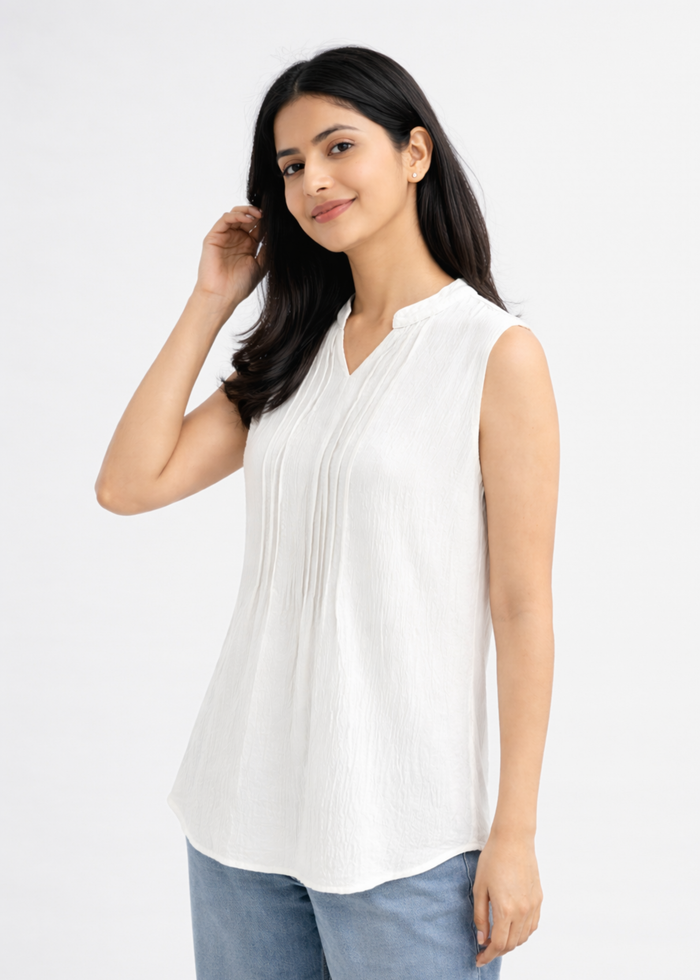 Flurr Women's White Sleeveless Work Top